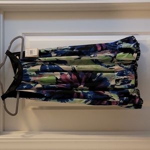 Sleeveless flowy watercolor floral top sz Large